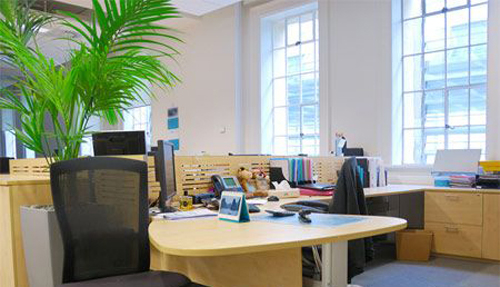 揭秘:办公室4大座位方位的风水讲究